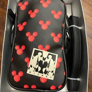 DANI by Danielle Nicole Disney Mickey Mouse Crossbody Bag Black